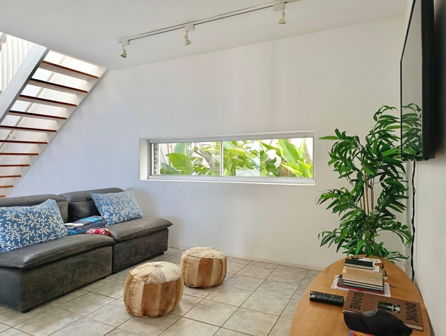 To Let 4 Bedroom Property for Rent in Bantry Bay Western Cape